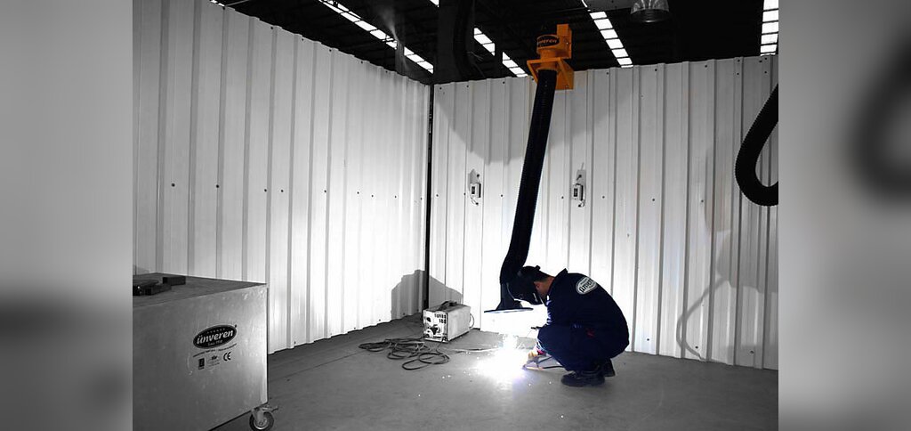 Telescopic Acrobat Exhaust Arms